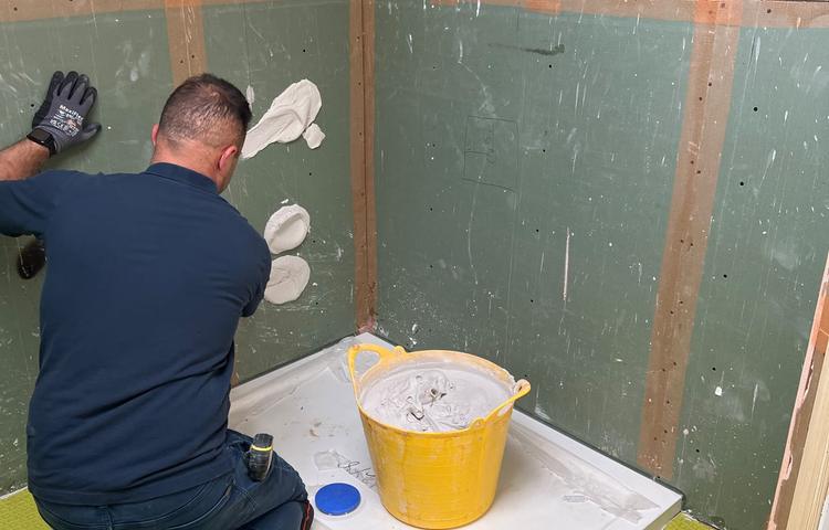 Bathroom renovation and tiling in the Clapham home
